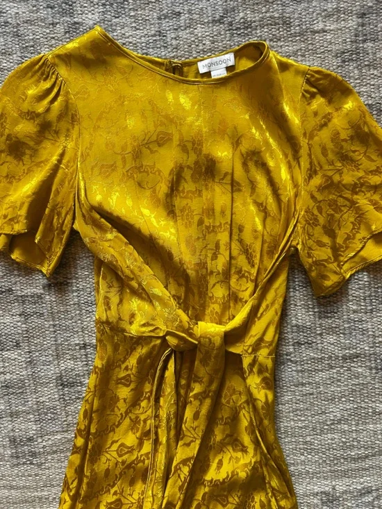 Monsoon Golden Yellow floral dress - Picture 2 of 3